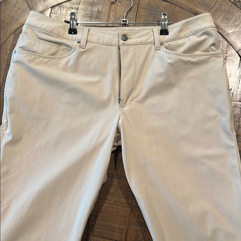 lululemon athletica Men's Classic ABC 5 pocket Cream/khaki 36/30